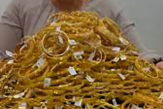 أميرة الذهب من هي كم عمرها | حقيقة تركها للهندسة للعمل في صناعة الذهب