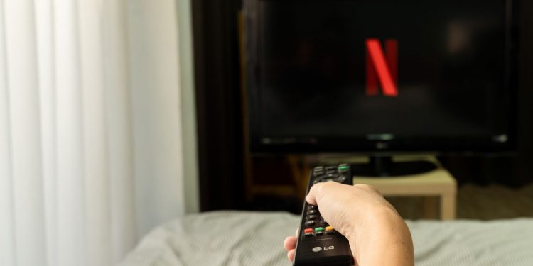 كيف تشاهد القنوات الدولية بسهولة؟ 1 كيف تشاهد القنوات الدولية