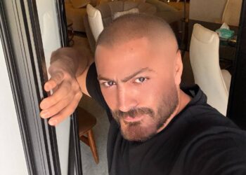 أغنية تامر حسنى "جامدين جامدين" تثير الجدل بين الجمهور