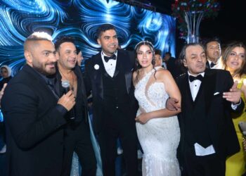 حفل زفاف ابنة علاء مرسي يحدث أجواء أسطورية بهجة وفرح يجمع نجوم الفن