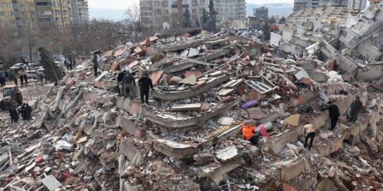 زلزال شرق تركيا يفتح ملف المخاطر الجيولوجية بضربة 5.9 درجة