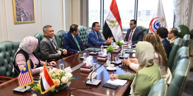 النيابة الإدارية تختتم ورشة "تطبيق قانون التصالح" بمشاركة 29 مستشارًا قانونيًا 1 النيابة الإدارية تختتم ورشة "تطبيق قانون التصالح" بمشاركة 29 مستشارًا قانونيًا