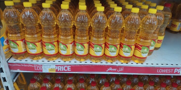 أسعار الزيت تتراجع اليوم بشكل كبير.. انخفاض بقيمة 2000 جنيه دفعة واحدة 1 أسعار الزيت تتراجع اليوم بشكل كبير.. انخفاض بقيمة 2000 جنيه دفعة واحدة