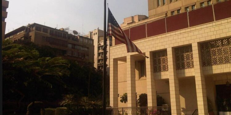 السفارة الأمريكية تعلن عن وظائف للشباب براتب يصل إلى 28 ألف جنيه في 2024 1 السفارة الأمريكية تعلن عن وظائف للشباب براتب يصل إلى 28 ألف جنيه في 2024