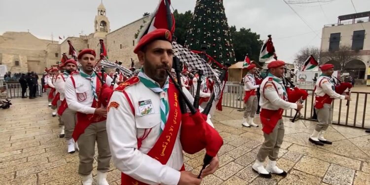 تفسير اختلافات الكنائس في الاحتفال بعيد الميلاد المجيد 1 تفسير اختلافات الكنائس في الاحتفال بعيد الميلاد المجيد