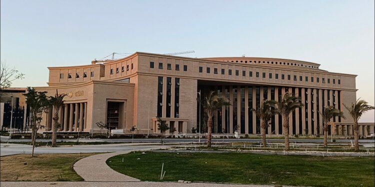 البنك المركزي يعلن رفع الحد الأقصى لحسابات الشمول المالي إلى 300 ألف جنيه شهريًا