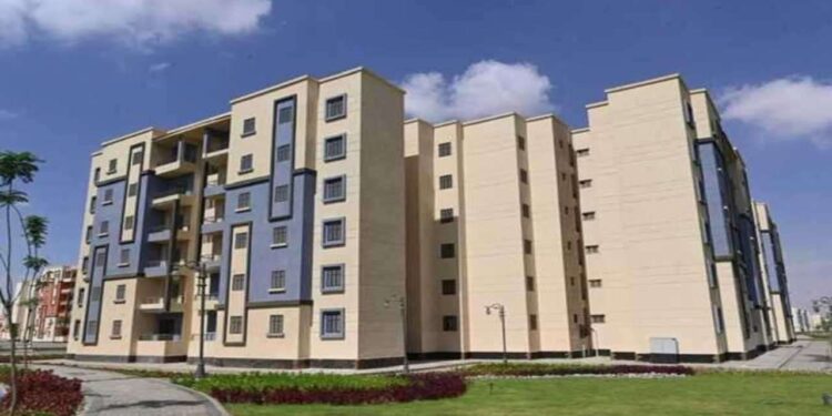 وزارة الإسكان تبدأ في تلقي طلبات المواطنين لزيادة مباني السطح بالمدن الجديدة