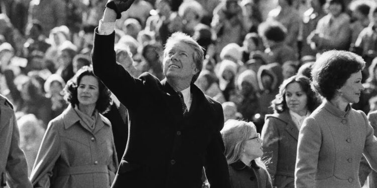 إرث كارتر قصة ملهمة سيتذكرها الأمريكيون لعقود قادمة 1 إرث كارتر قصة ملهمة سيتذكرها الأمريكيون لعقود قادمة