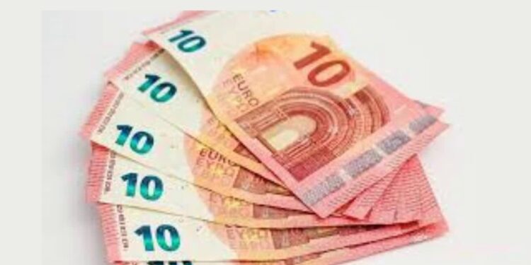 أسعار اليورو مقابل الجنيه المصري اليوم الأربعاء 18 ديسمبر 2024 في البنوك 1 أسعار اليورو مقابل الجنيه المصري اليوم الأربعاء 18 ديسمبر 2024 في البنوك