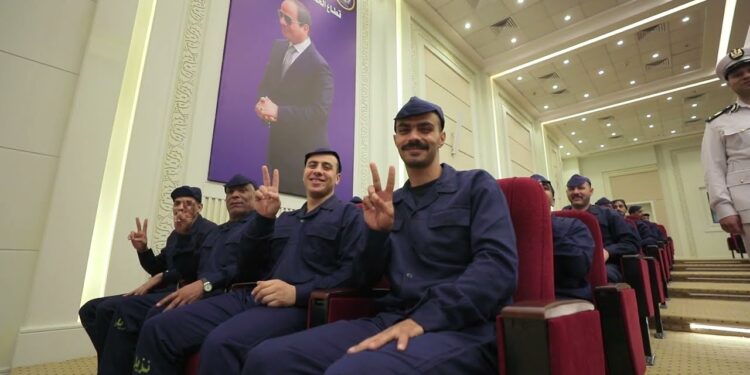 العفو الرئاسي لأبناء سيناء خطوة نحو تعزيز البعد الإنساني في سياسة القيادة السياسية 1 العفو الرئاسي لأبناء سيناء خطوة نحو تعزيز البعد الإنساني في سياسة القيادة السياسية