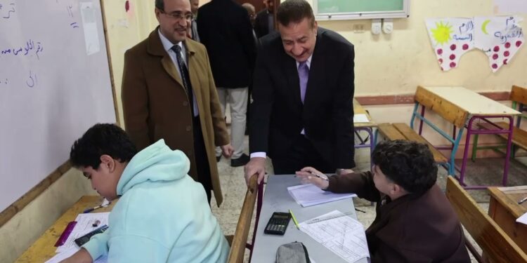 اجتياز امتحانات الشهادة الإعدادية في المحافظة بسلاسة وانتظام 1 اجتياز امتحانات الشهادة الإعدادية في المحافظة بسلاسة وانتظام