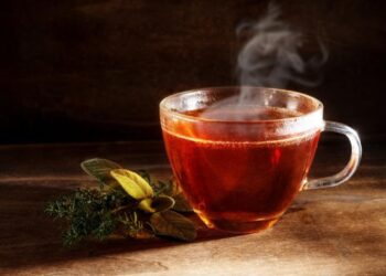 تحذير جديد للمصريين: الشاي بعد الطعام قد يؤذي صحتكم