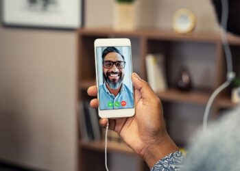 بدائل مجانية لإجراء المكالمات في حالة عدم دعم هاتفك لميزة Wi-Fi Calling