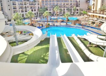 مشروع رفع الطاقة الفندقية العائمة في مصر إلى 25 ألف غرفة بحلول 2030