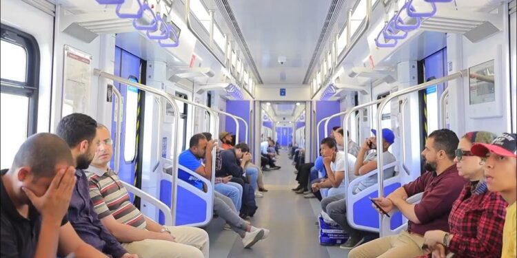 وزارة النقل تُعلن مواعيد العمل لمترو الأنفاق والقطار الكهربائي LRT في رمضان 2025 1 وزارة النقل تُعلن مواعيد العمل لمترو الأنفاق والقطار الكهربائي LRT في رمضان 2025