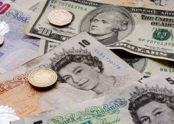 سعر الجنيه الإسترليني أمام الجنيه المصري اليوم الأحد في البنوك