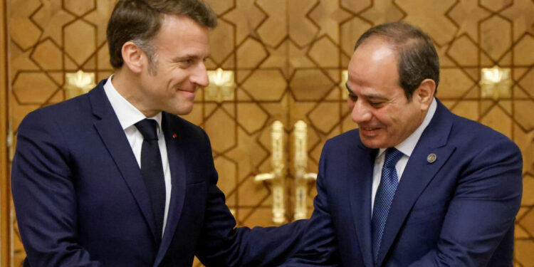 السيسي وماكرون في رفح والعريش زيارة تؤكد التزام مصر وفرنسا بحقوق الفلسطينيين 1 السيسي وماكرون في رفح والعريش زيارة تؤكد التزام مصر وفرنسا بحقوق الفلسطينيين