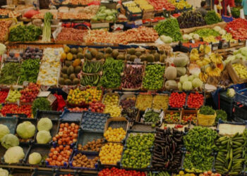 أسعار الخضار والفاكهة اليوم في الأسواق – الأربعاء 23 أبريل