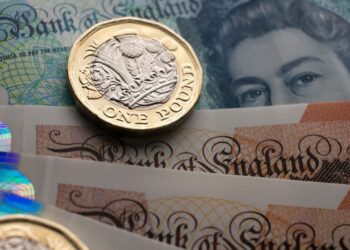 سعر صرف الجنيه الإسترليني مقابل الجنيه المصري في البنوك اليوم الإثنين