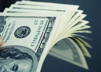 سعر الدولار الأمريكي مقابل الجنيه في البنوك المصرية اليوم الاثنين 12 مايو 2025