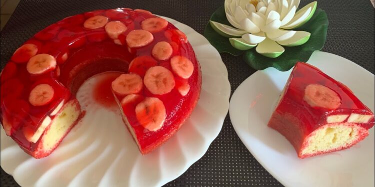 كيك جيلي بارد مع الموز خفيف ولذيذ لأيام الحر 1 كيك جيلي بارد مع الموز خفيف ولذيذ لأيام الحر