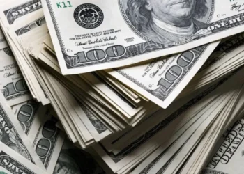 أسعار الدولار مقابل الجنيه المصري في البنوك اليوم