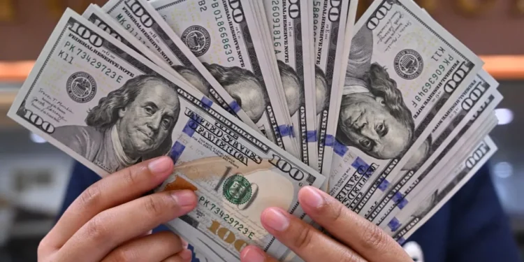 أسعار الدولار في البنوك المصرية اليوم الأربعاء 14 مايو 2025 أحدث التحديثات