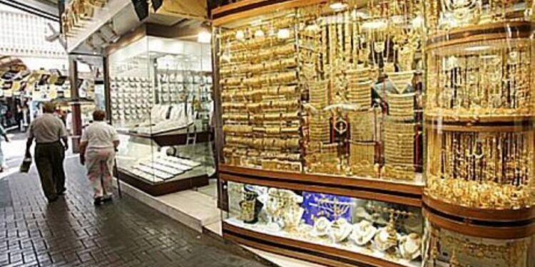 سوق الذهب اليوم 15 يونيو إليك أسعار عيار 21 لحظة بلحظة 1 سوق الذهب اليوم 15 يونيو إليك أسعار عيار 21 لحظة بلحظة