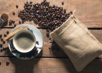 الكافيين وعمر خلاياك.. علاقة معقدة أكثر مما تظن