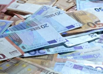 سعر اليورو في مصر اليوم الأربعاء تحركات البنوك