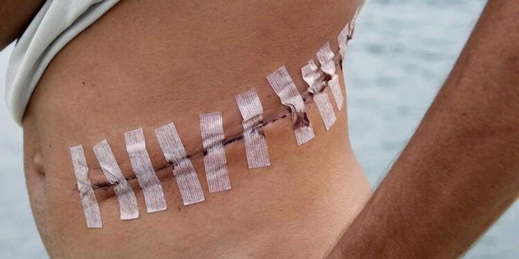 الداخلية تكشف ملابسات ادعاء بيع كُلية لشاب لصالح بلوجر عبر فنانة شهيرة (فيديو)