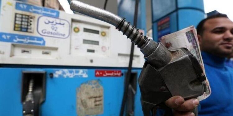 أسعار البنزين والسولار اليوم الإثنين داخل محطات الوقود بمصر 1 أسعار البنزين والسولار اليوم الإثنين داخل محطات الوقود بمصر