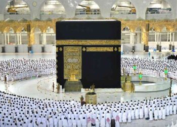 عمرة المولد النبوي 2025 كل ما تريد معرفته عن البرامج والتكلفة