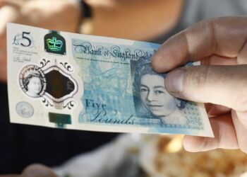 سعر الجنيه الإسترليني أمام الجنيه المصري اليوم الإثنين 18 أغسطس 2025