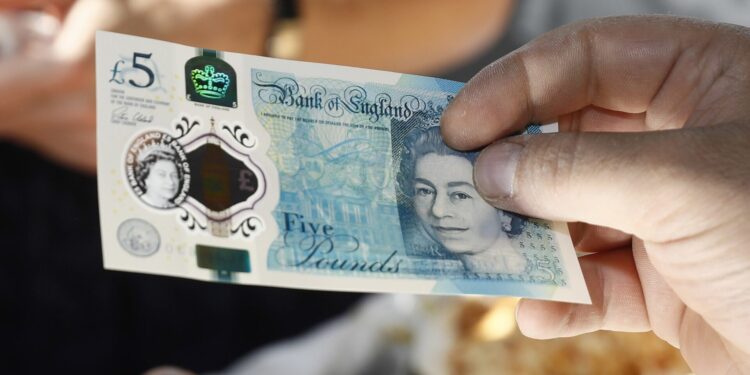 سعر الجنيه الإسترليني أمام الجنيه المصري اليوم الإثنين 18 أغسطس 2025