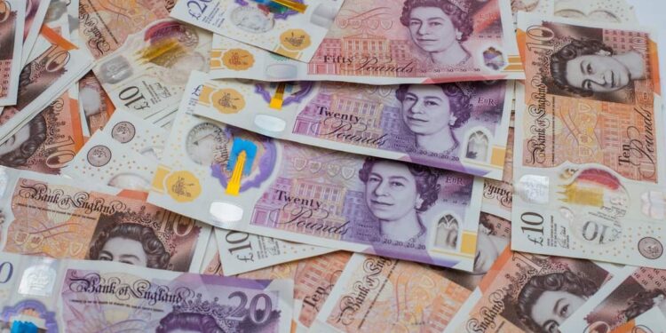 سعر الجنيه الإسترليني في مصر اليوم الإثنين 11 أغسطس 2025