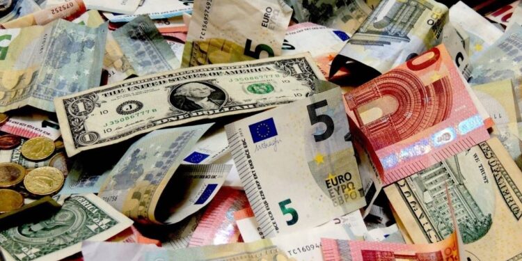 أسعار العملات العربية والأجنبية أمام الجنيه اليوم الأربعاء 10 سبتمبر 2025