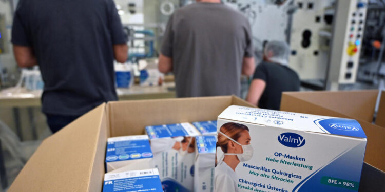 فرنسا تواجه تفشي مرض خطير.. وتحذيرات طبية من مخاطر الانتشار 1 فرنسا تواجه تفشي مرض خطير.. وتحذيرات طبية من مخاطر الانتشار