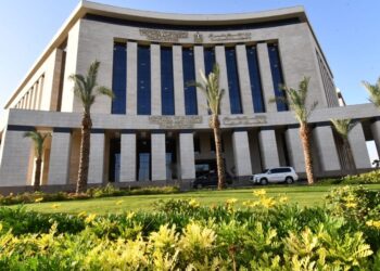 الإسكان تكشف عن طرح جديد لقطع أراضي استثمارية بالعاشر من رمضان بـ4500 جنيه للمتر