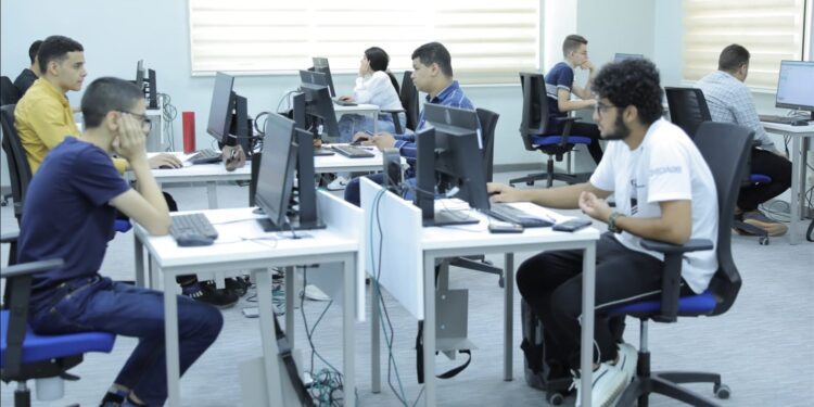 تنسيق الأزهر 2025 فرص القبول بالكليات لطلاب الأدبي والعلمي 1 تنسيق الأزهر 2025 فرص القبول بالكليات لطلاب الأدبي والعلمي