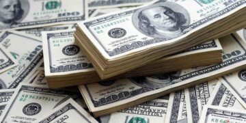 سعر الدولار اليوم في مصر.. البنوك تُعلن آخر تحديث الثلاثاء 21 أكتوبر 2025 3 سعر الدولار اليوم في مصر.. البنوك تُعلن آخر تحديث الثلاثاء 21 أكتوبر 2025