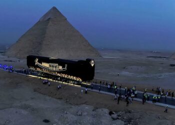 تذاكر أهرامات الجيزة 2025 أسعار اليوم وطريقة الحجز عبر الإنترنت