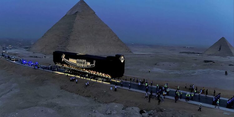 تذاكر أهرامات الجيزة 2025 أسعار اليوم وطريقة الحجز عبر الإنترنت