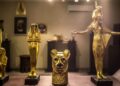 روما تستقبل عشاق التاريخ المصري في معرض "كنوز الفراعنة" منذ يومه الأول 4 روما تستقبل عشاق التاريخ المصري في معرض "كنوز الفراعنة" منذ يومه الأول