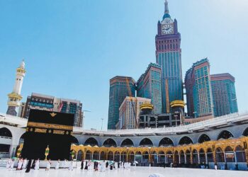 سعر عمرة رجب 1447هـ بالريال والجنيه المصري.. باقات اقتصادية وفاخرة