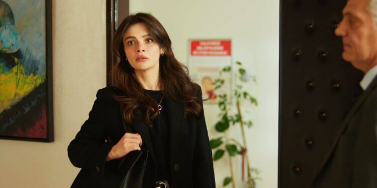 مسلسل المدينة البعيدة والقنوات الناقلة.. مشاهدة الحلقة 35 مترجمة