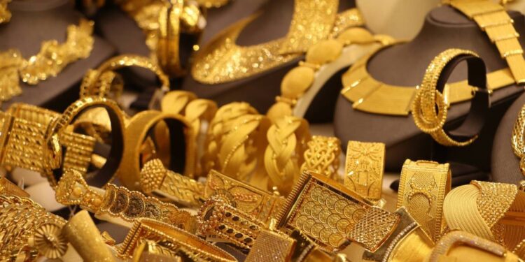 أسعار الذهب في الأسواق المصرية اليوم الأحد 19 أكتوبر 2025.. تحديث مستمر