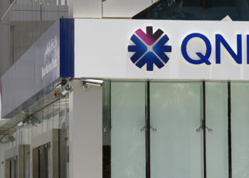 بنك QNB مصر يوزع مشروعات تنموية على المزارعين بسهل القاع بالتعاون مع مركز بحوث الصحراء