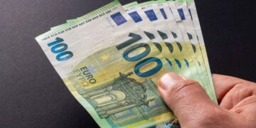 أسعار اليورو في البنوك المصرية اليوم الأحد 30 نوفمبر 2025.. اتجاه هبوطي 3 أسعار اليورو في البنوك المصرية اليوم الأحد 30 نوفمبر 2025.. اتجاه هبوطي