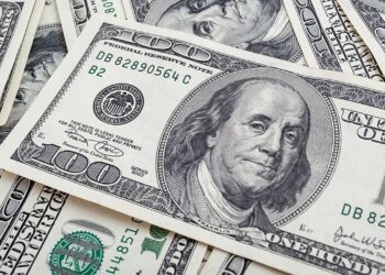 الدولار يحافظ على مستواه أمام الجنيه المصري اليوم الثلاثاء 23 ديسمبر 2025